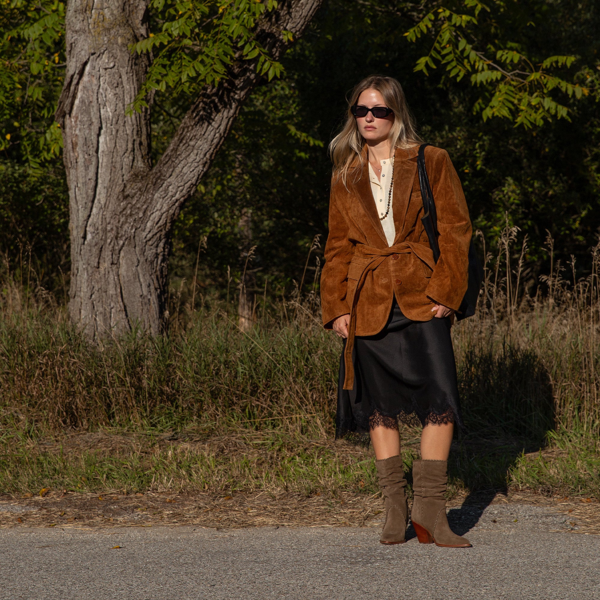 JULITH BOOTS OLIVE SUEDE - Image 2