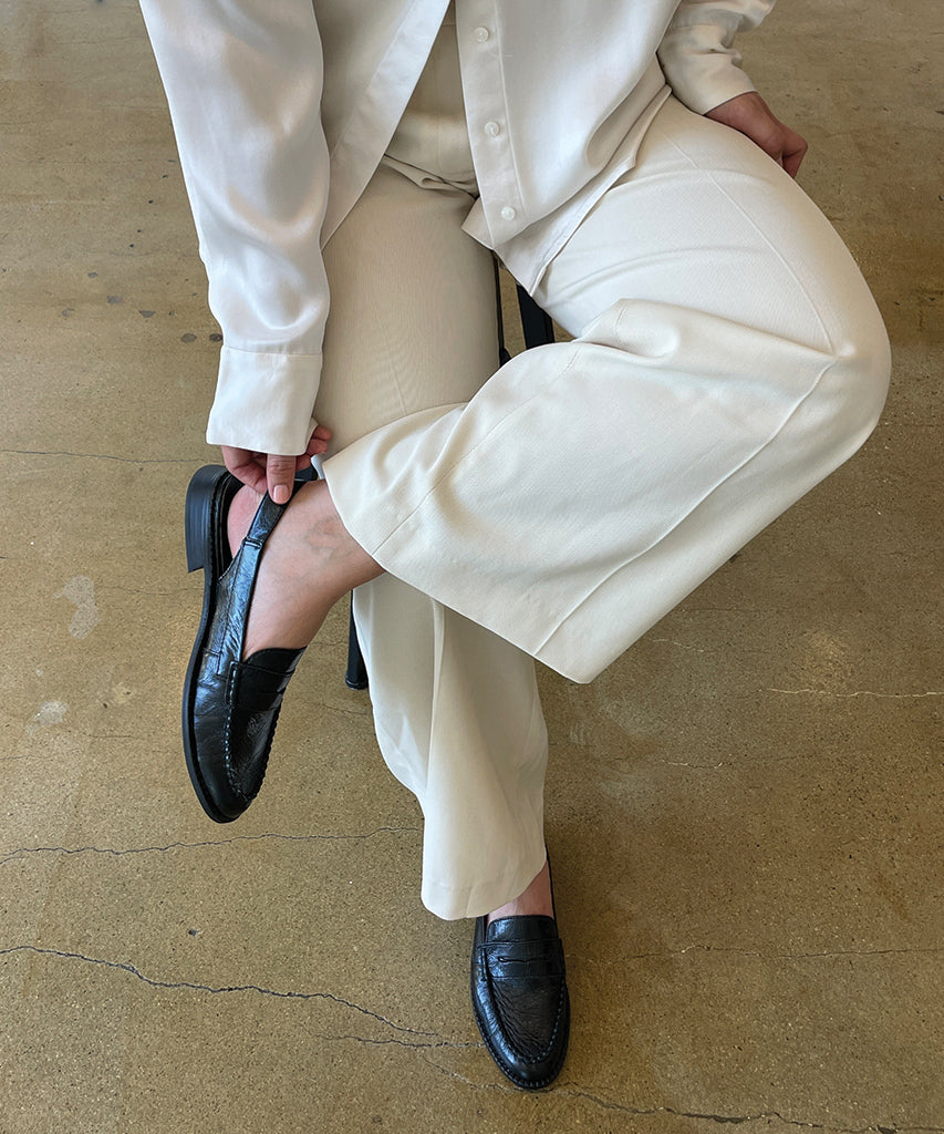 HARDI LOAFERS MIDNIGHT CRINKLE PATENT - re:vita - Image 9