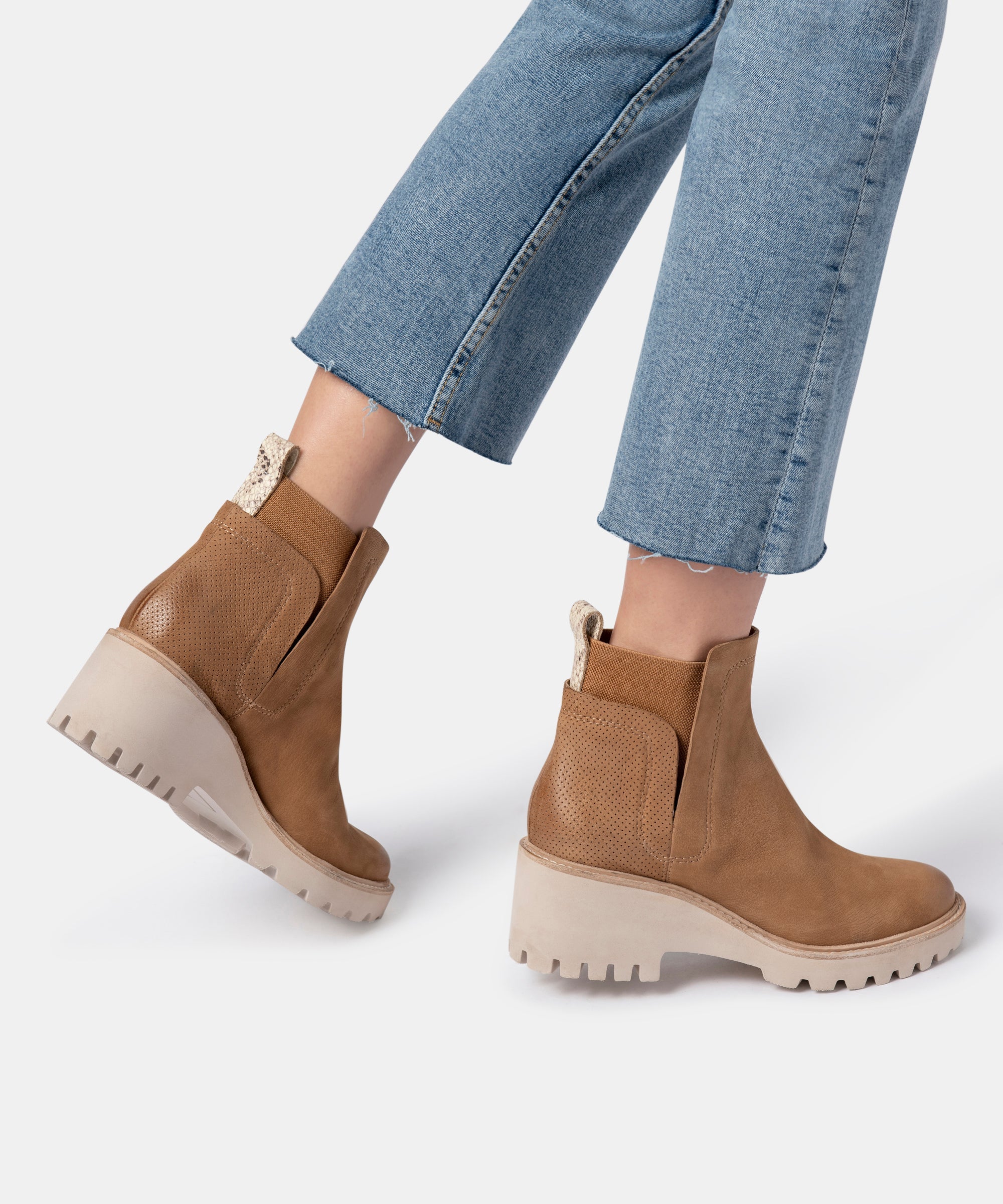 HUEY BOOTIES WHISKEY NUBUCK - re:vita - Image 4