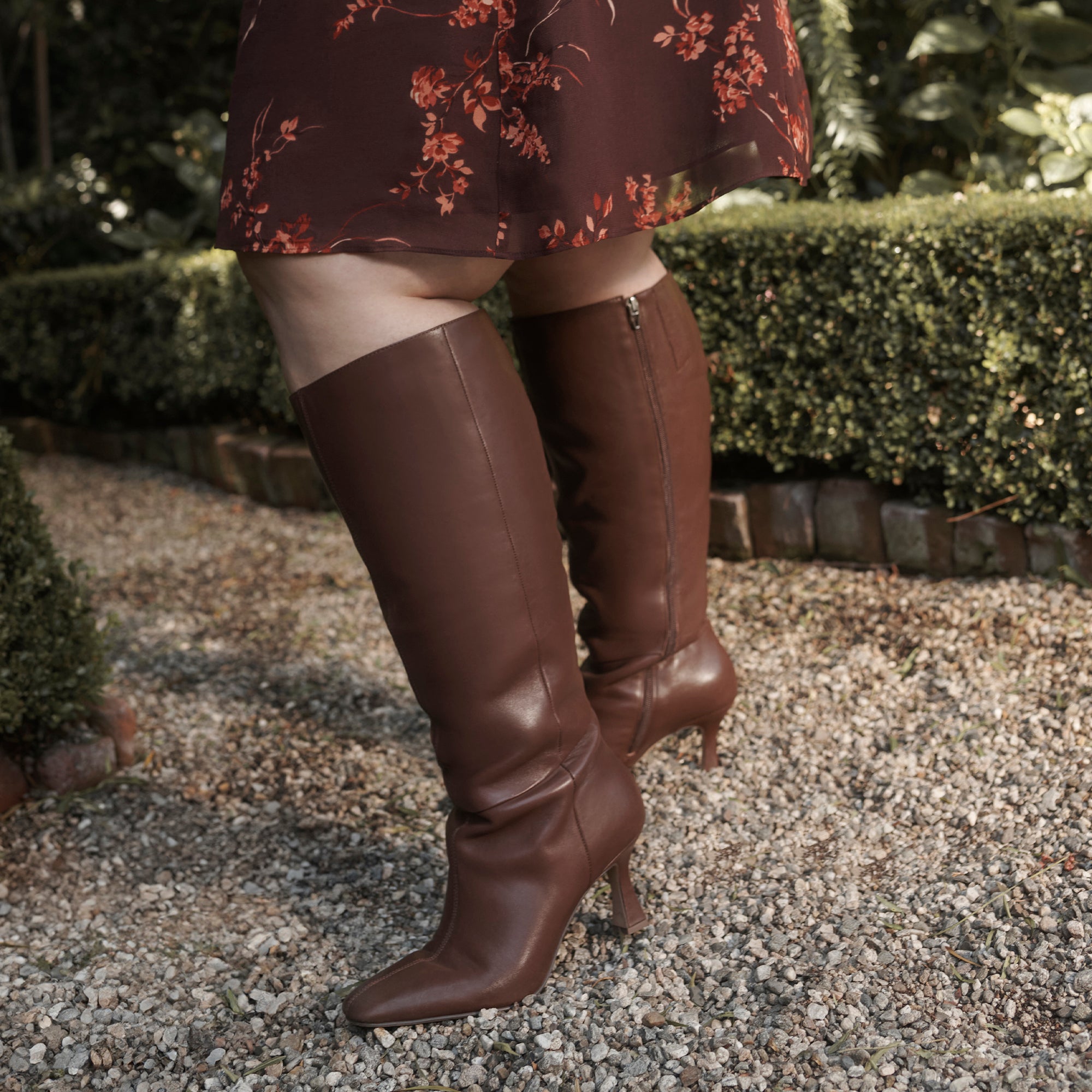 GYRA EXTRA WIDE CALF BOOTS CHOCOLATE LEATHER - Image 4
