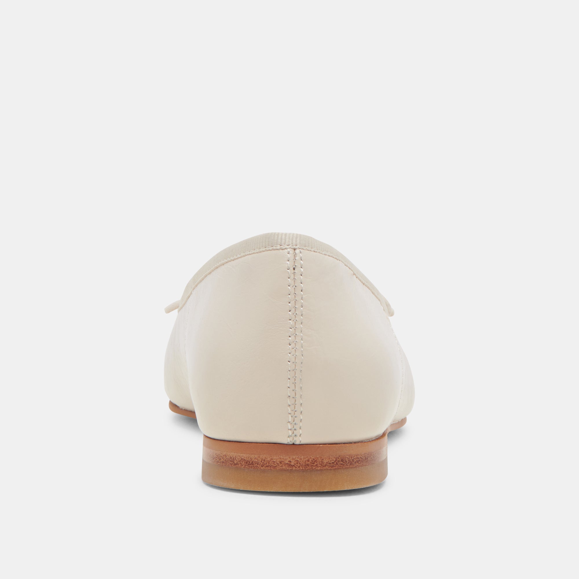 ANISA BALLET FLATS CREME CRINKLE PATENT - Image 10