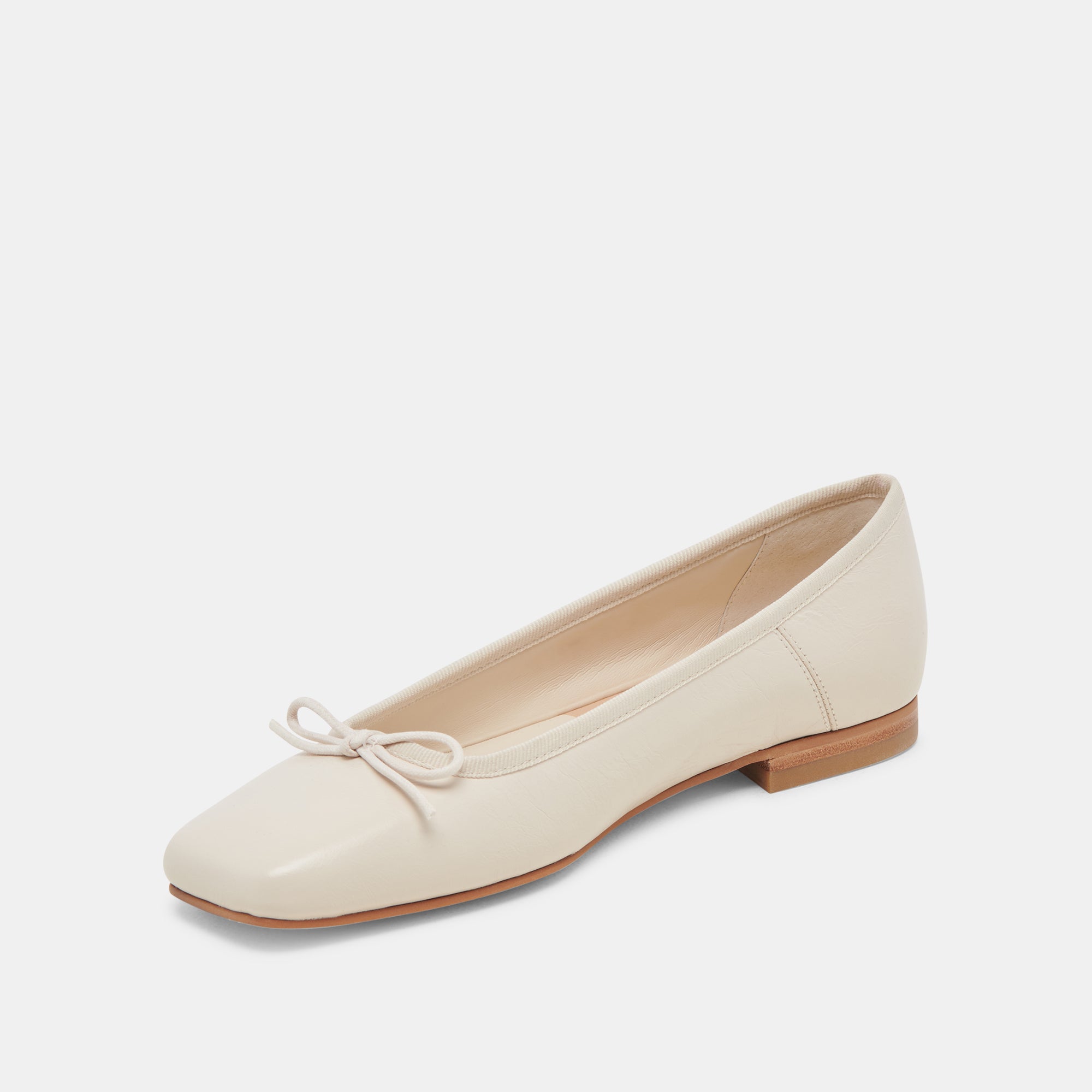 ANISA BALLET FLATS CREME CRINKLE PATENT - Image 7