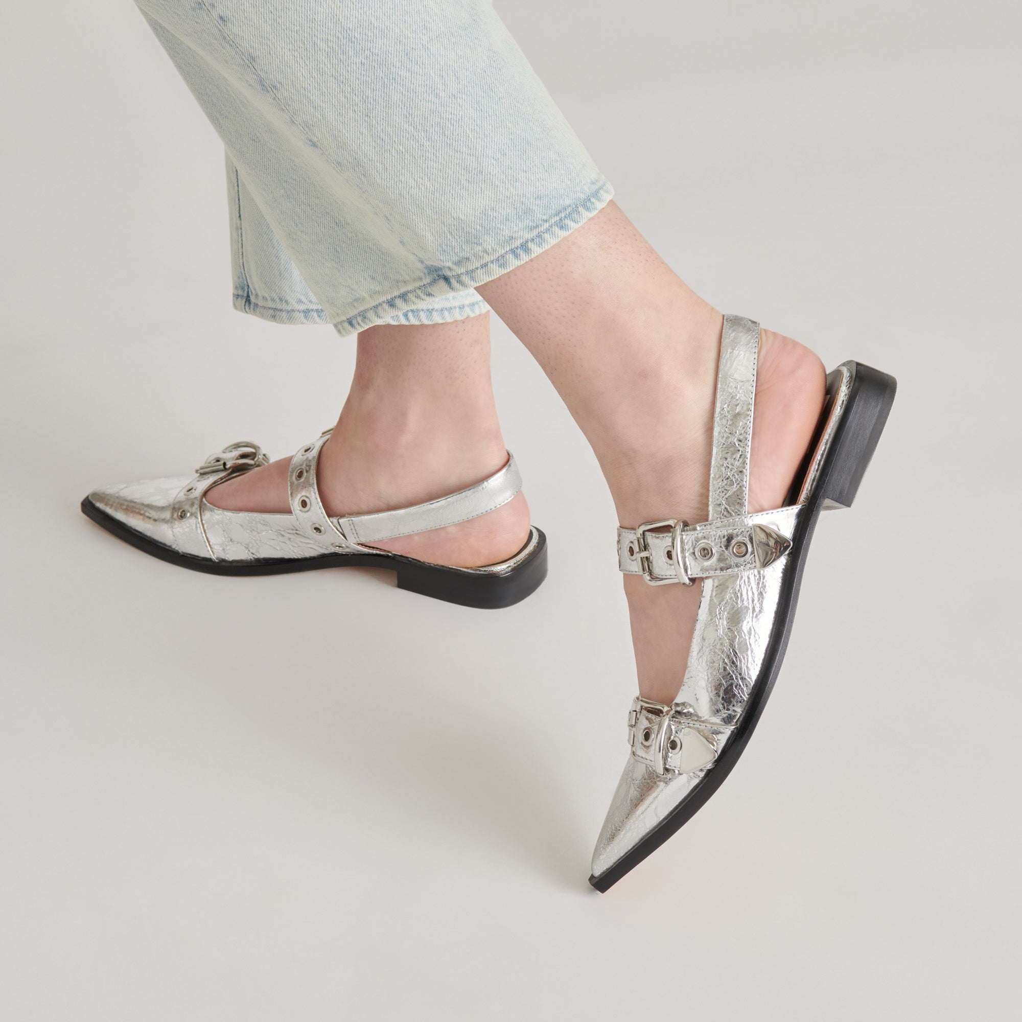 LABELL FLATS SILVER DISTRESSED LEATHER - re:vita - Image 6