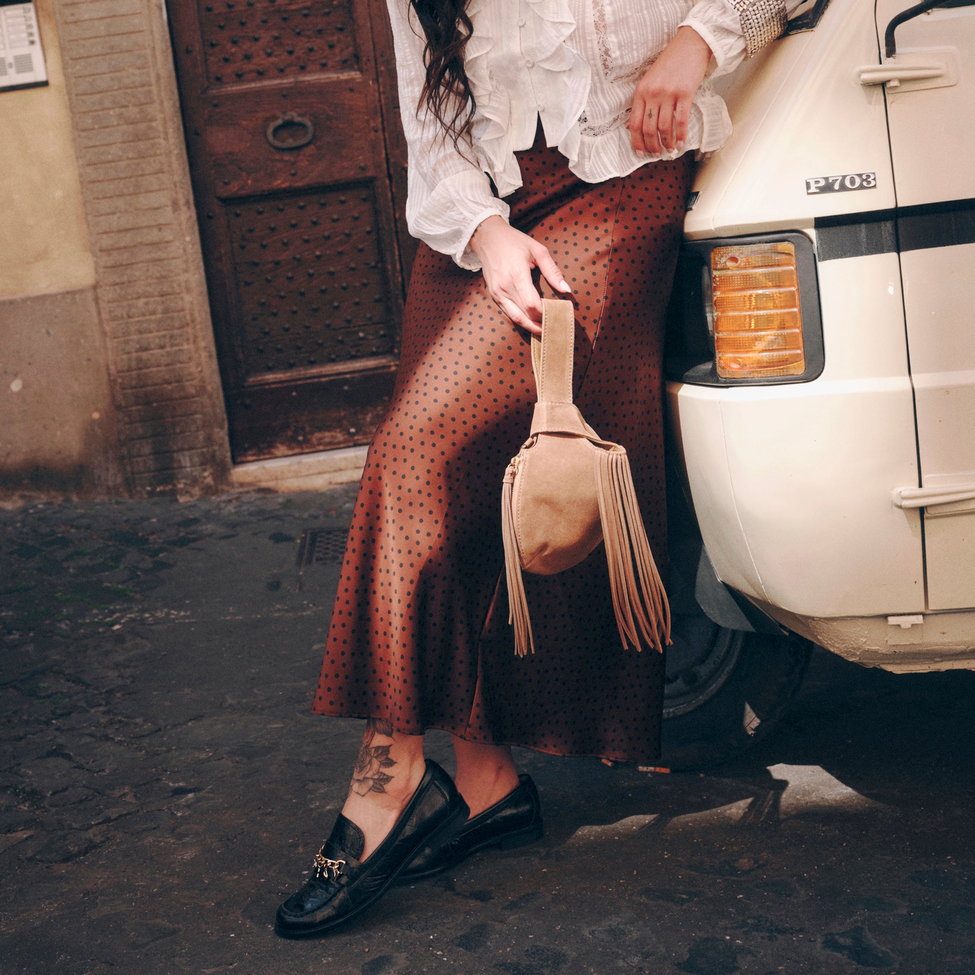 ZURY HANDBAG CAMEL SUEDE - Image 4