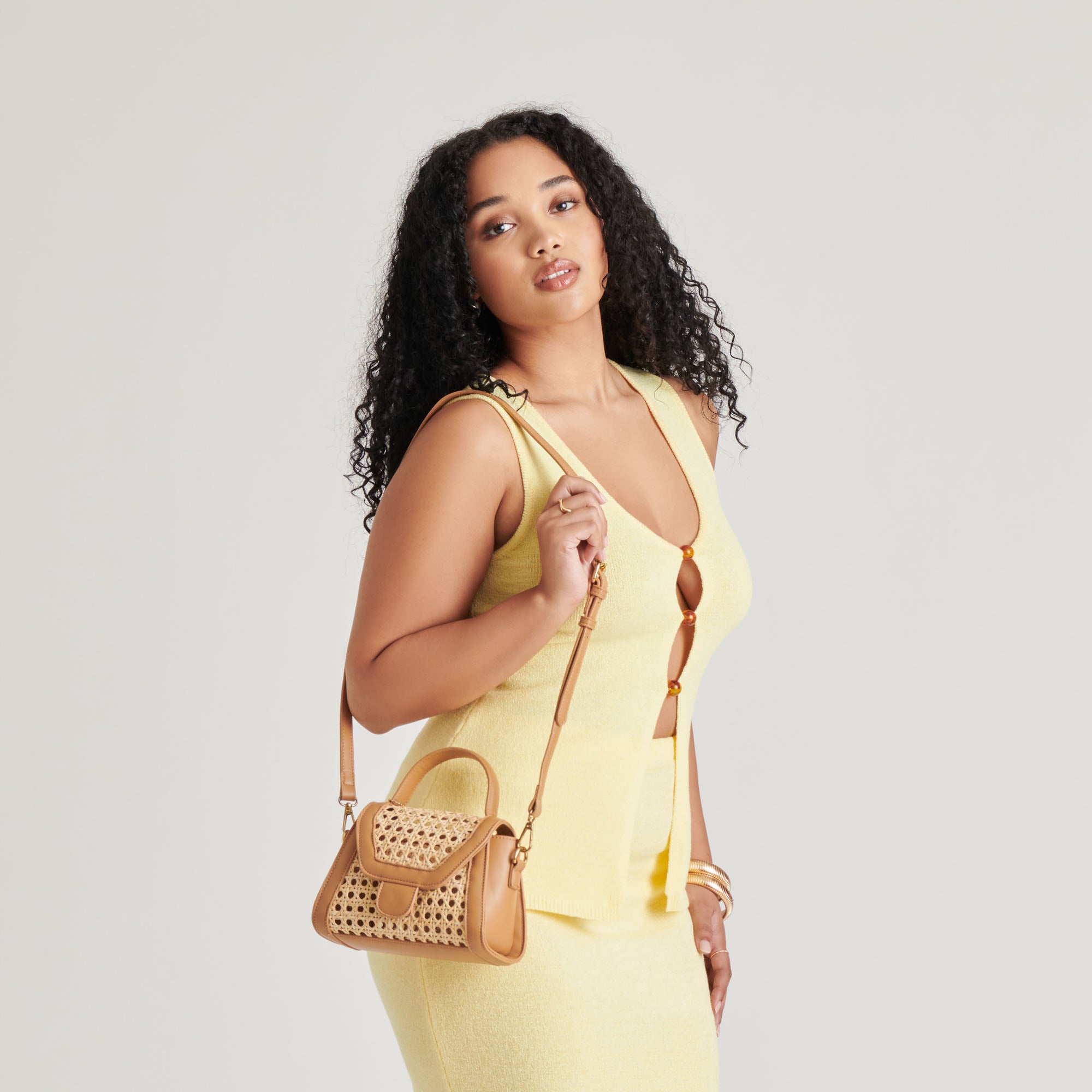 TROPEZ CROSSBODY CAMEL NATURAL CANE - Image 6