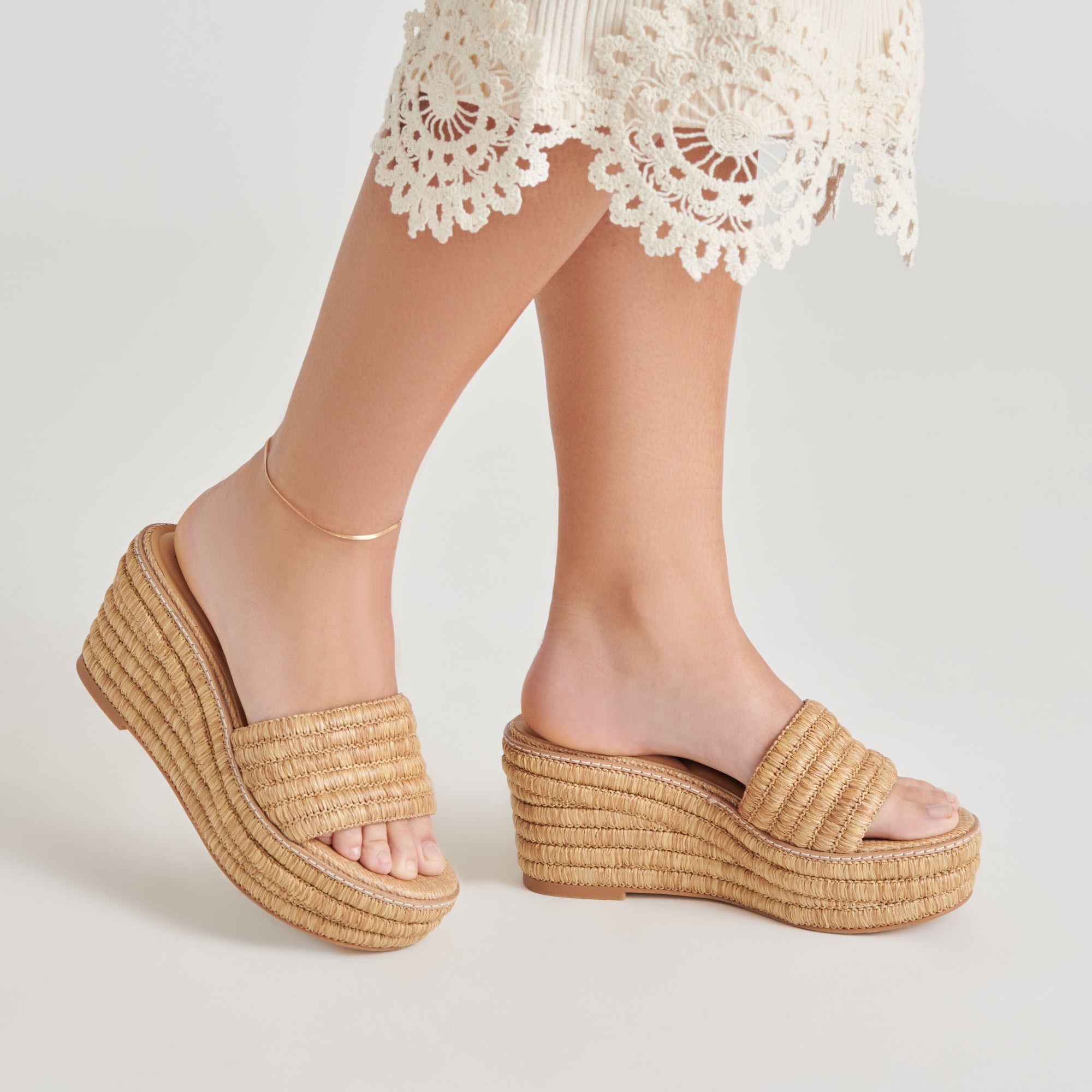 THRONE WEDGES LT NATURAL RAFFIA - Image 2